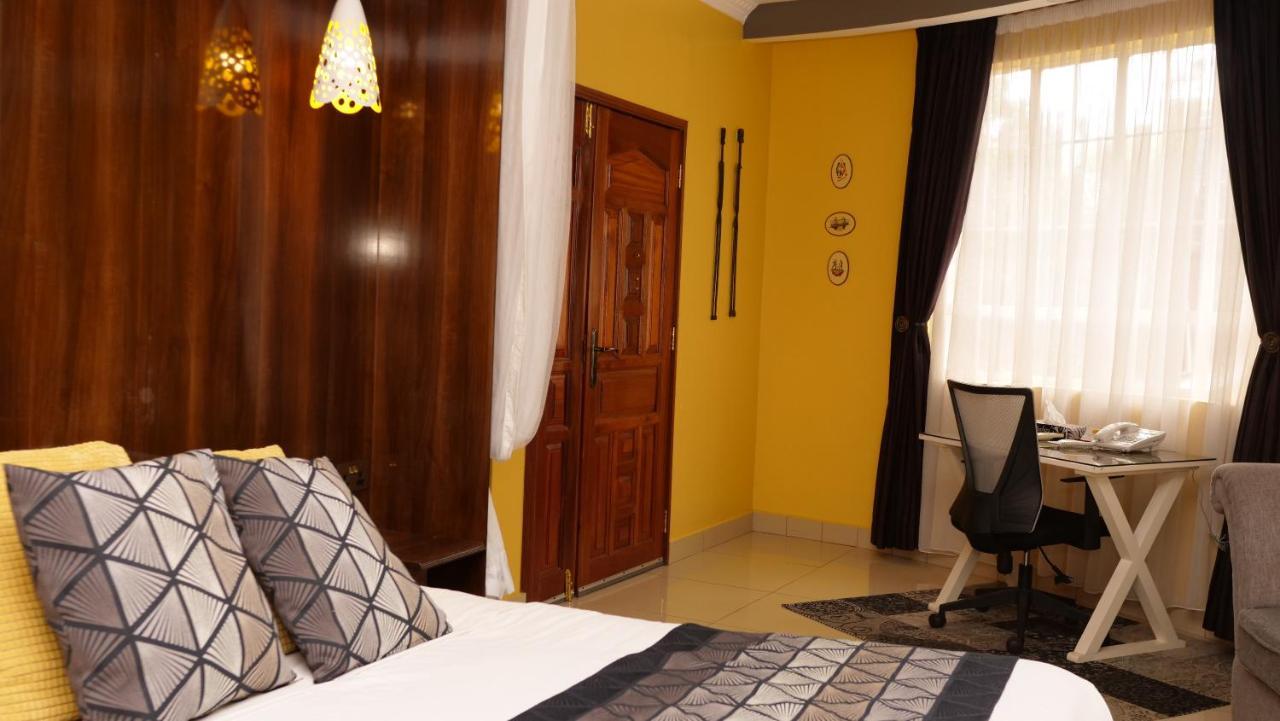 The Clarice House Hotel Kisumu Exterior photo