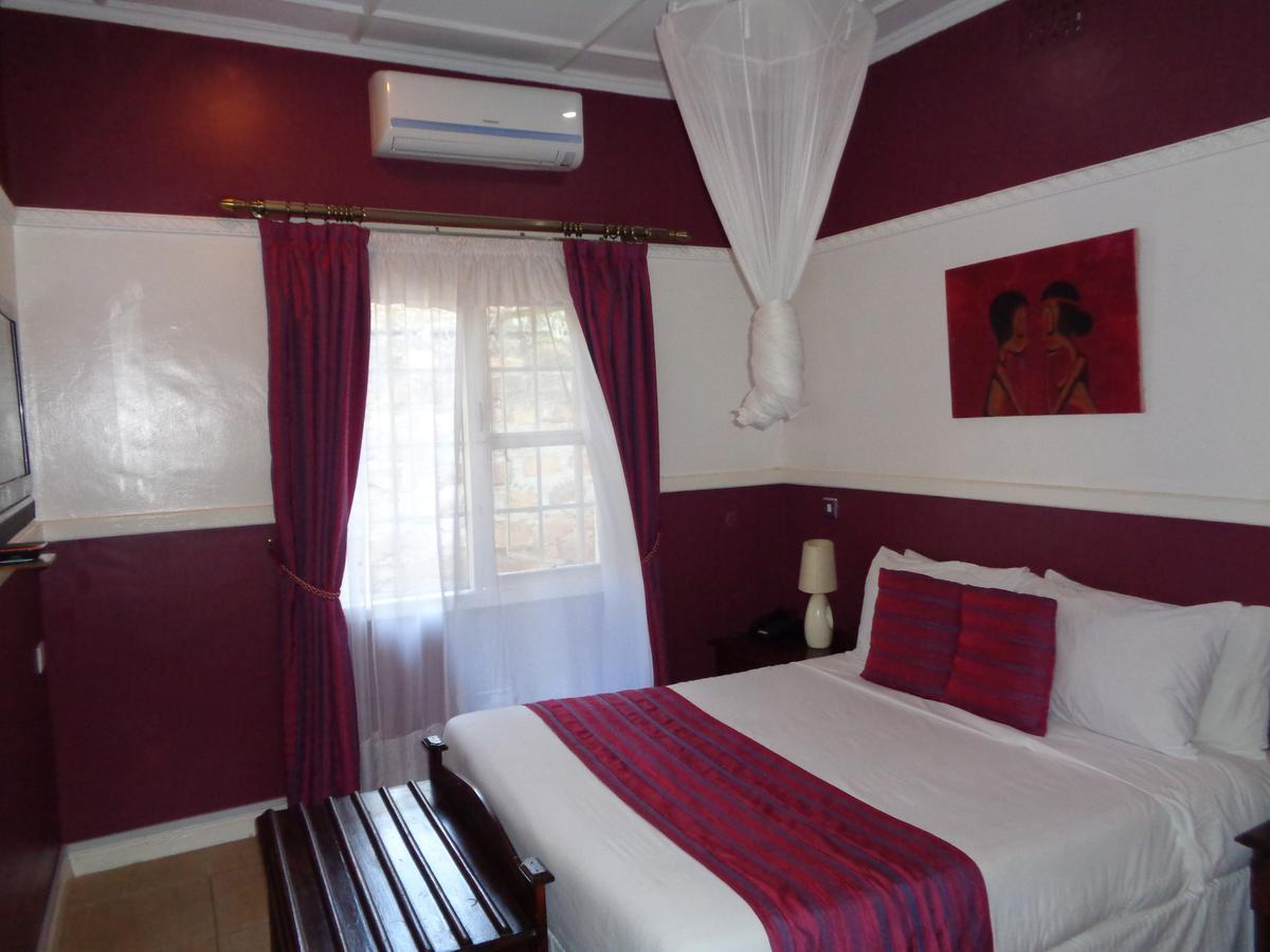 The Clarice House Hotel Kisumu Exterior photo