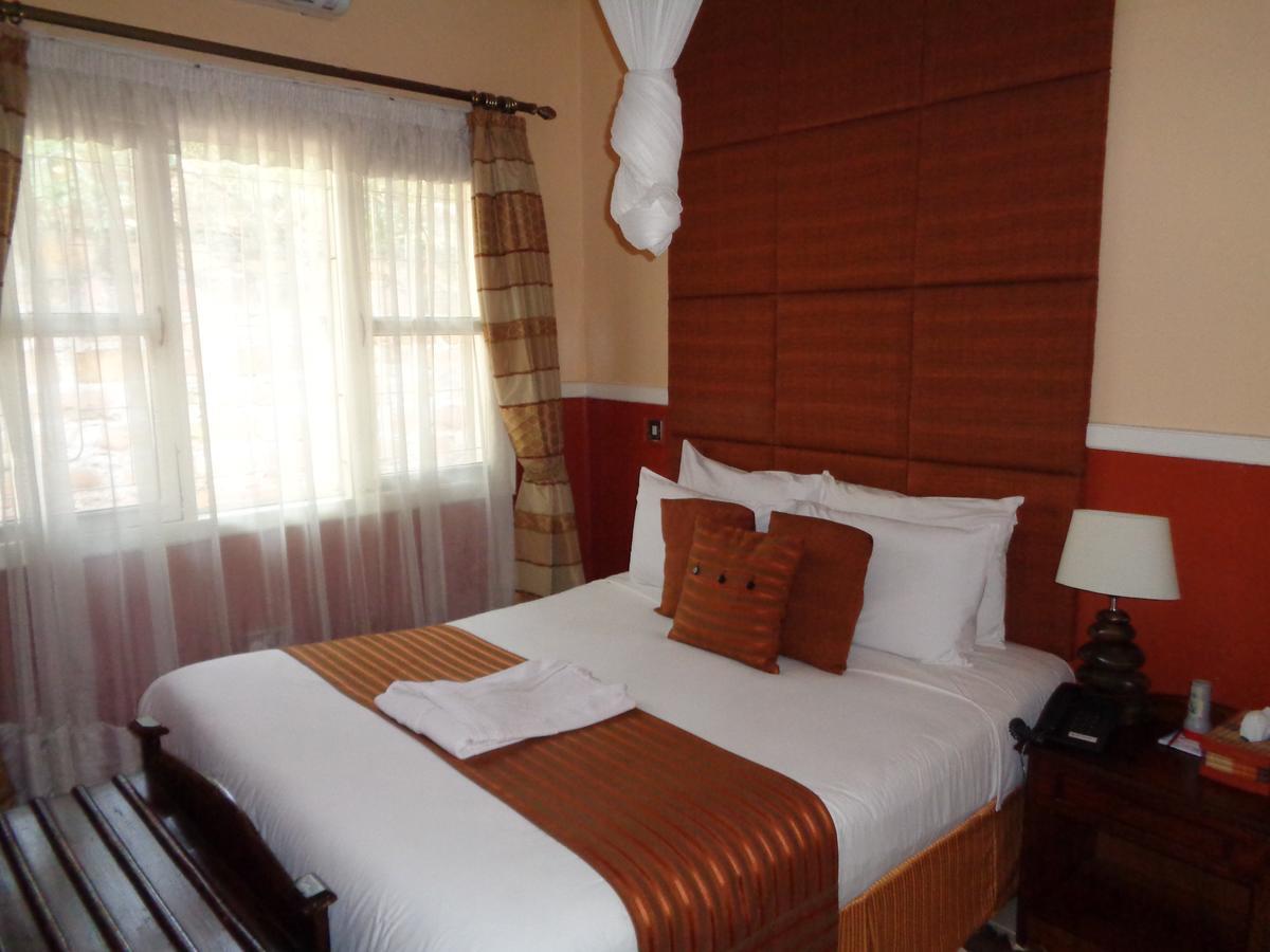 The Clarice House Hotel Kisumu Exterior photo
